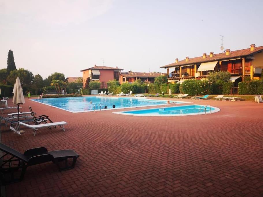 Gardappartamenti - Cascinale With Terrace Desenzano del Garda Zewnętrze zdjęcie