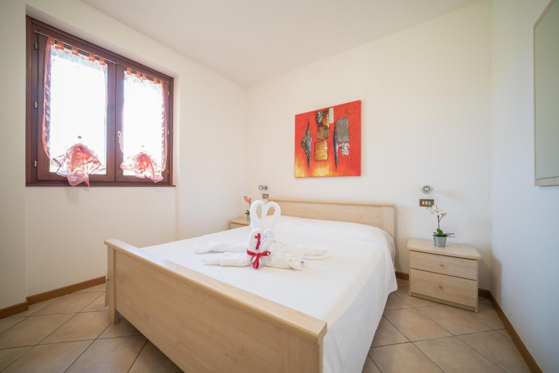 Gardappartamenti - Cascinale With Terrace Desenzano del Garda Zewnętrze zdjęcie